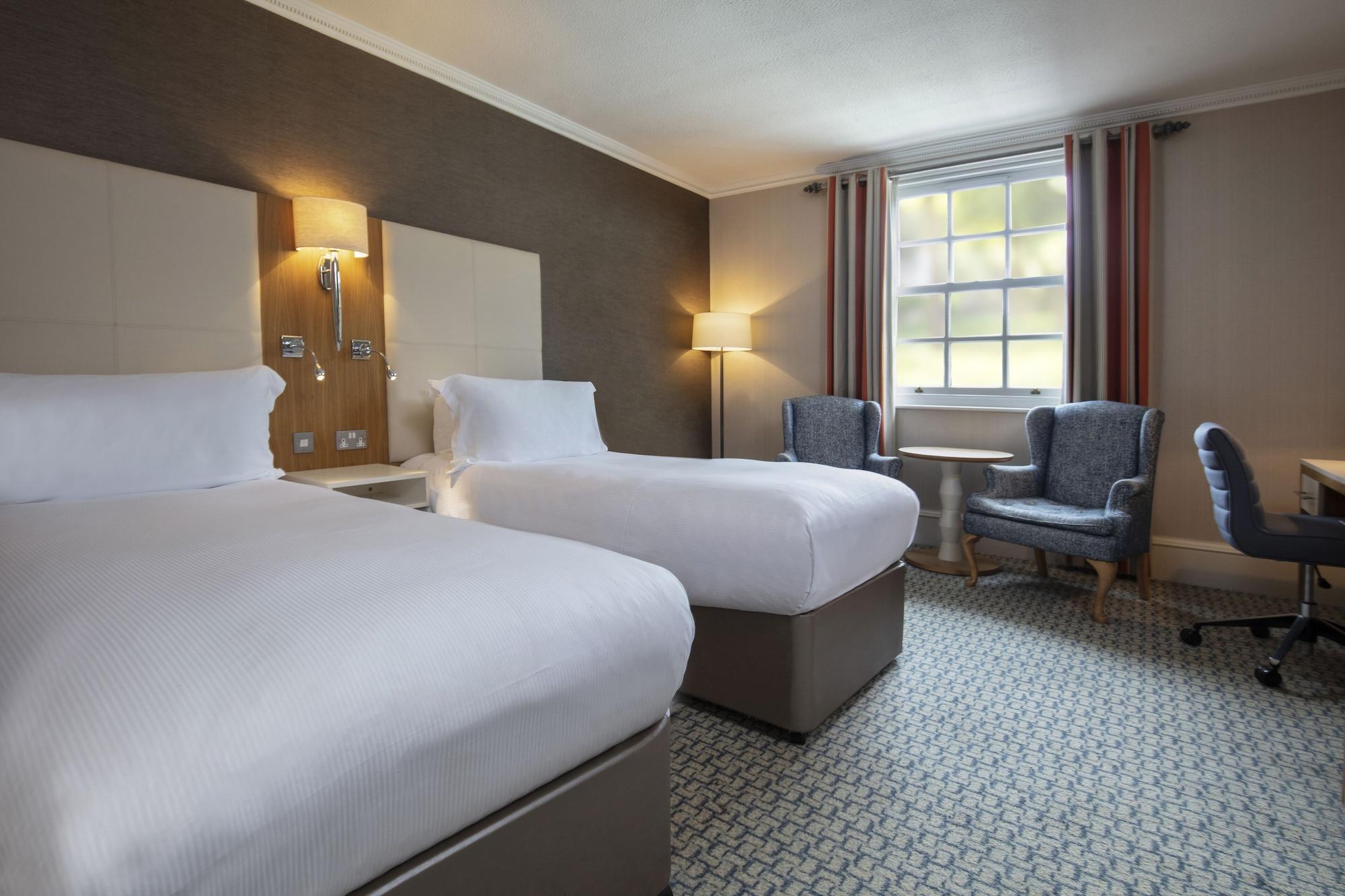 Hotel Oulton Hall Hotel, Spa & Golf 4*